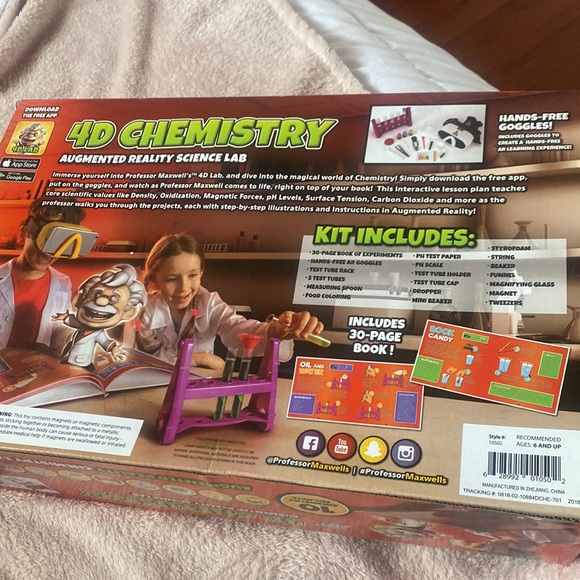 chemistry lab - Picture 2 of 2